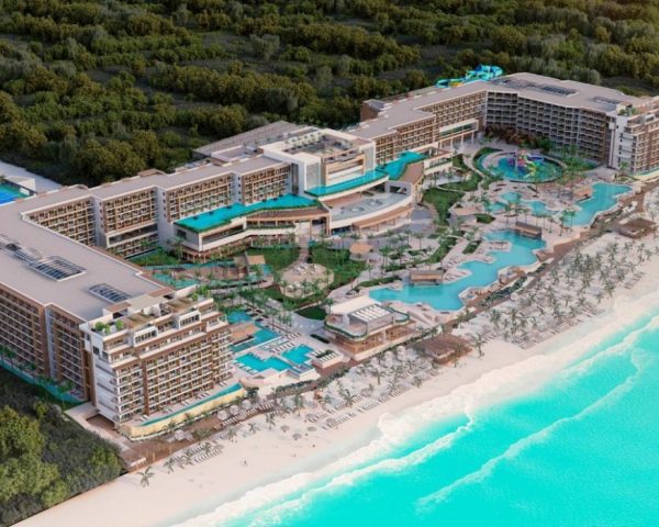 AK_CUNSR_Royalton_Splash_Cancun_Aerial_View_11zon